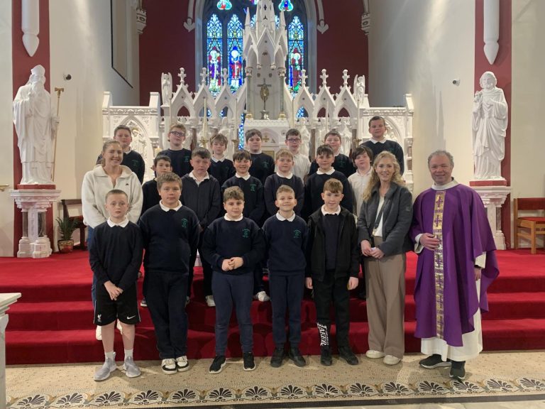 We were delighted to welcome the fifth class boys from St. Brendan's P.S who led us in the Stations of the Cross this morning.  There are 14 Stations of the Cross which recall the Death of Christ on Good Friday.
