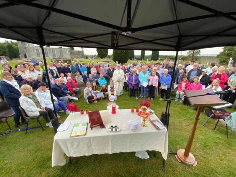 Some images from the very spiritual and moving evening we shared with our local community and neighbours at Ettagh Graveyard in Coolderry last Monday evening. Thank you to Fr Tom Hannon who celebrated a very special Mass and to Mr Tony Watkins who represented St Mary's Church of Ireland Parish Shinrone. We  gratefully acknowledge the huge contributions made by so many to make the occasion so special; Chairperson of Ettagh Graveyard Friends, Mr James Dooley,  all those who regularly maintain Ettagh and prepared it for the Mass, Liturgy Group, Choir and Musicians,  Servers, Readers, Eucharistic Ministers, Car Parking attendants, Sound Technician,  farmer who gave the field for parking, parishioner who loaned and erected Gazebo over Altar and our local family who provided such welcome refreshments afterwards. It was rewarding to see so many in attendance. This evening is evidence of the total co operation of many people who make such occasions possible. Mile Buíochas. Kilcolman Pastoral Council